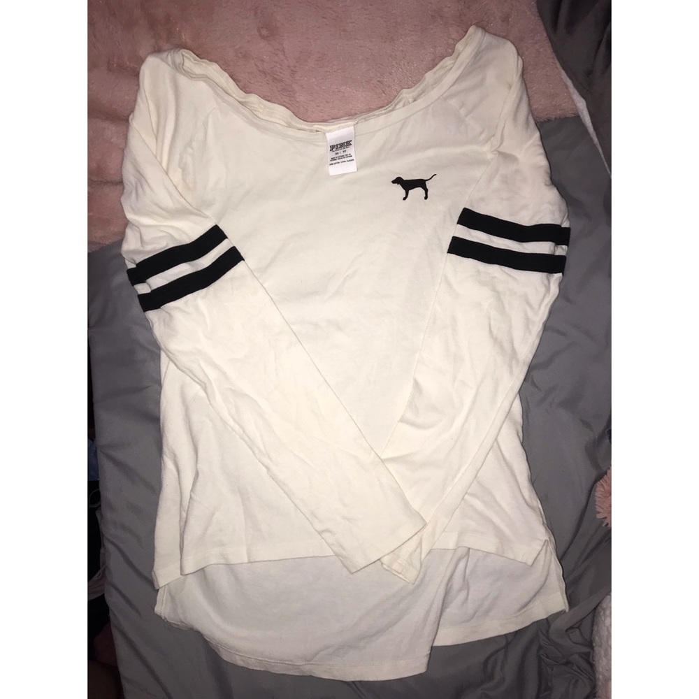 VS PINK LONG SLEEVE LOUNGE TEE!!!
